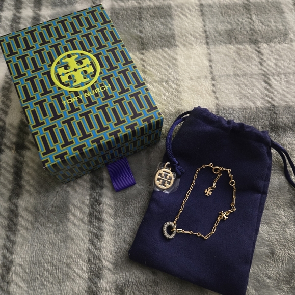 🌸Tory Burch Roxanne Chain Carabiner Bracelet - Picture 7 of 8